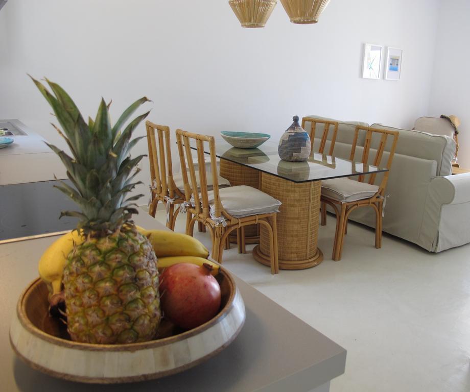 Seafront Calista Beach House With Garden Glyfada  Bagian luar foto